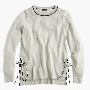 JCrew gray sweater w/ white & navy trim. Size XXS